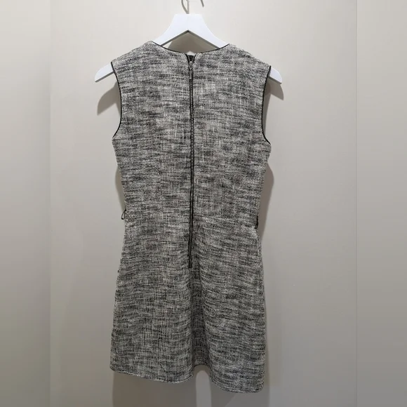 H&M Black White Cross Hatch Printed Sleeveless Sheath Dress Sz 8 - Picture 3 of 8
